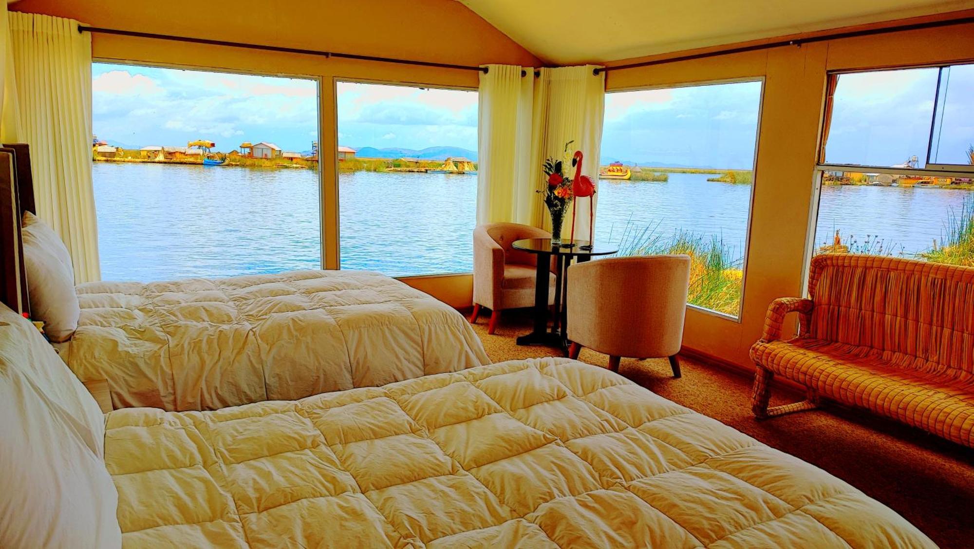 Uros Maya Lodge Puno Buitenkant foto